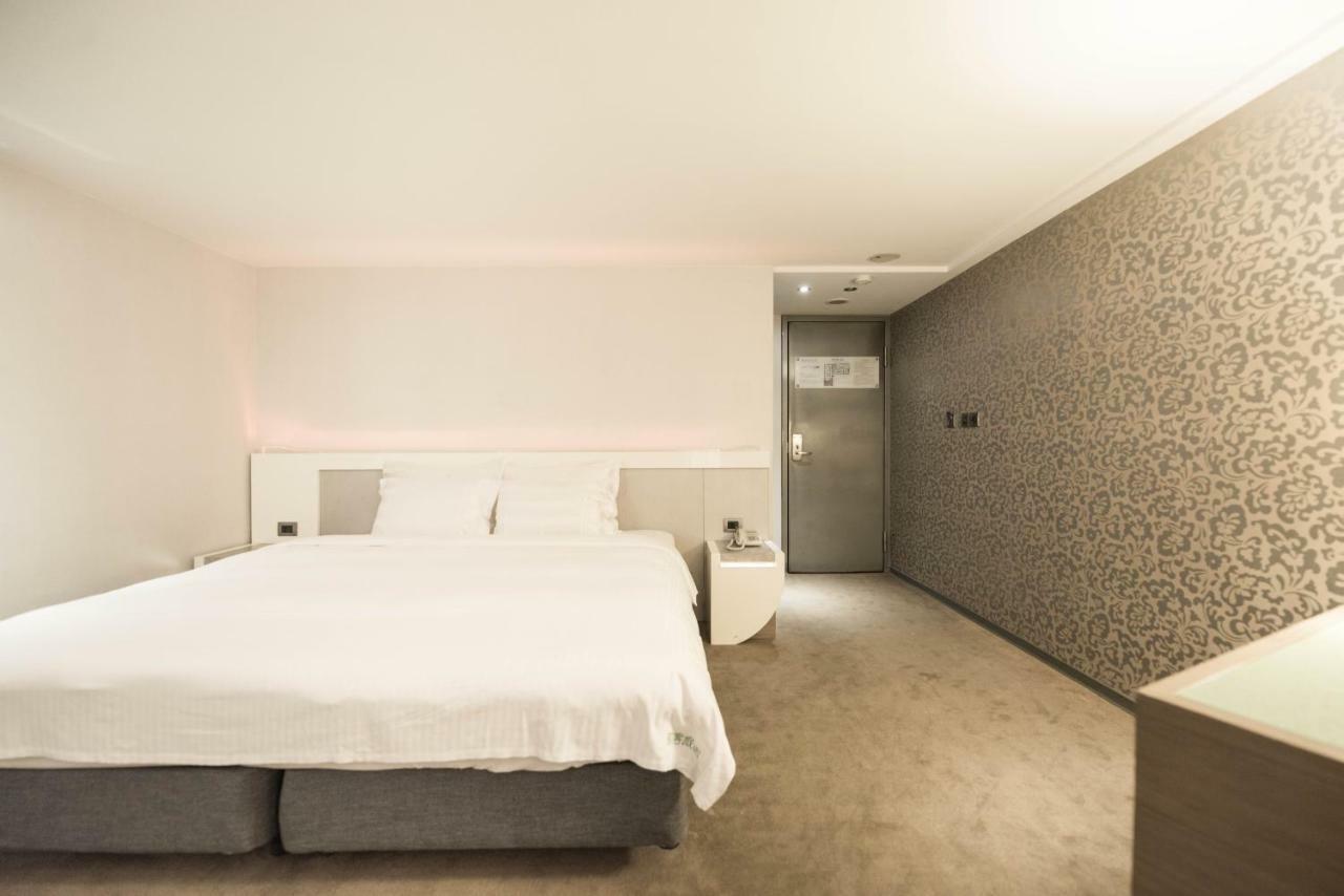 Saual Keh Hotel Taipei Extérieur photo